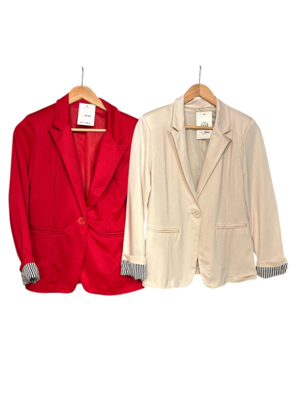 AMERICANA PUÑO RAYAS