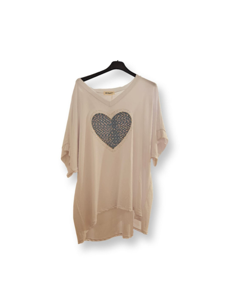 CAMISETA LOVE CORA